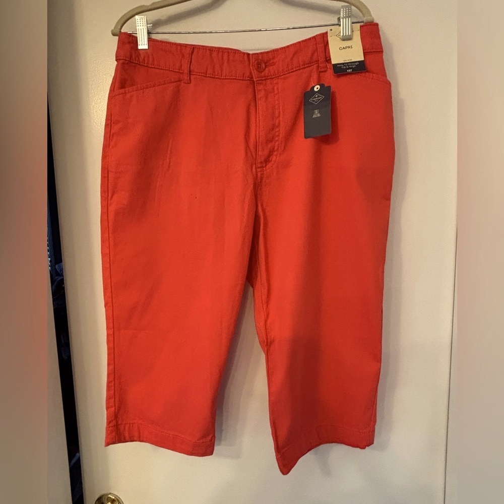 St. John's Bay Radiant Coral capri
